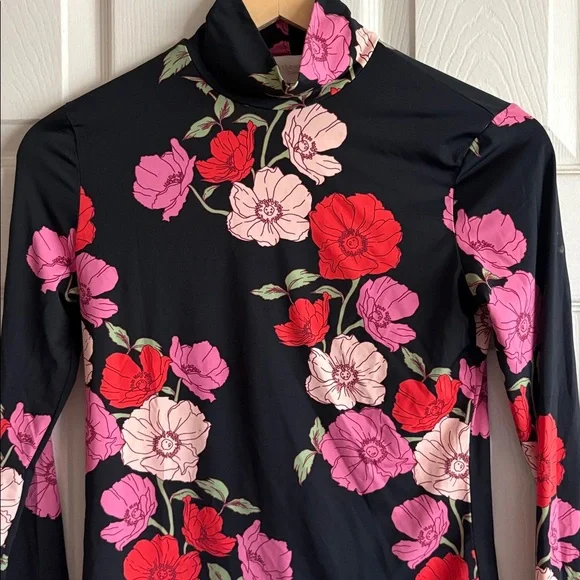 The Westside Floral Long Sleeve Women's Top - Picture 2 of 8